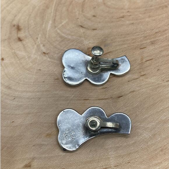 Vintage Abalone Sterling Silver‎ Black enamel screw back 
earrings. - Picture 3 of 6